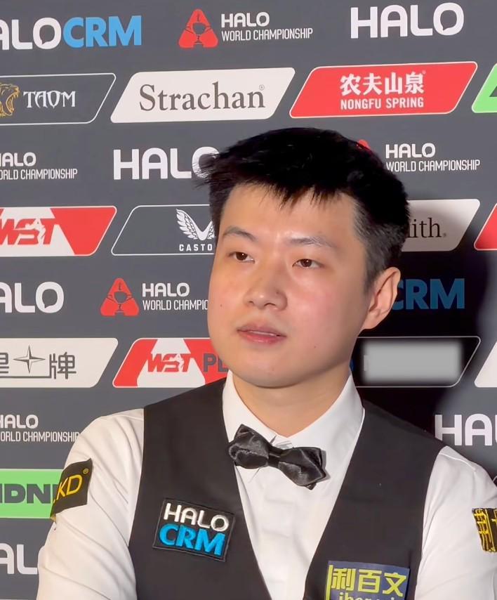 体育娱乐-赵心童：晖哥是中国斯诺克开山之人，说我超越他是不可能的事